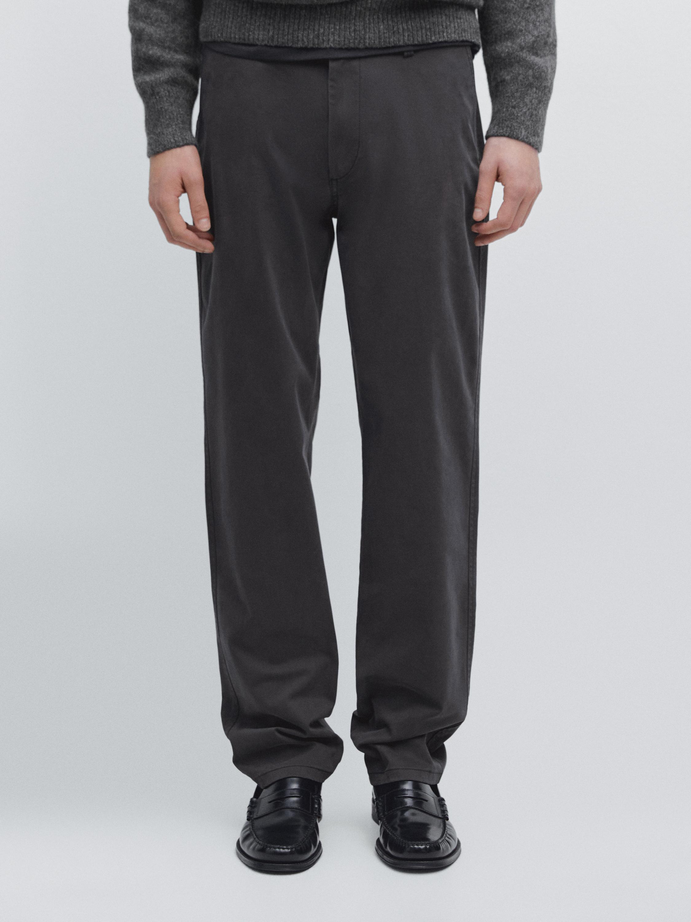 Pantalon tapered fit émerisé